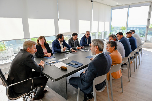 Frigerio dio inicio a cuatro obras de infraestructura con el Fondo Fiduciario