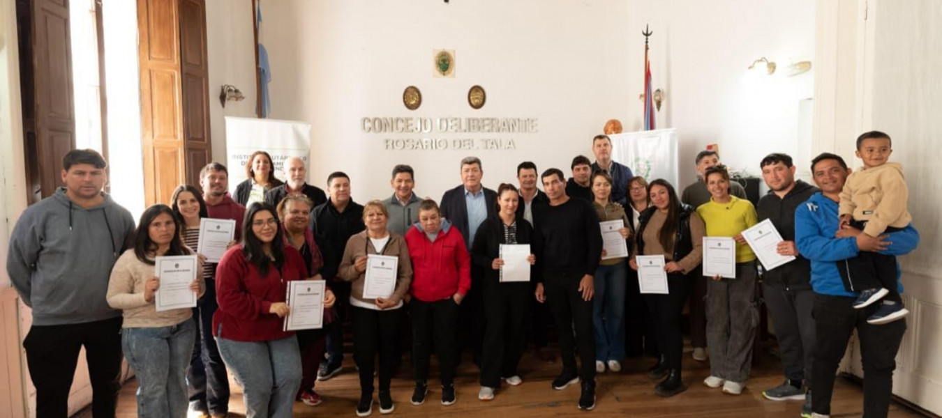 Familias de Rosario del Tala contarán con las escrituras de sus viviendas sociales