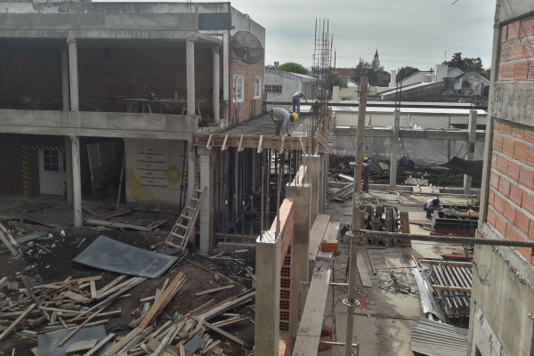 Avanza la construcción del nuevo edificio de la escuela técnica Nº 68 Facundo Arce de Seguí