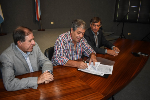 Ampliarán la red colectora cloacal en el barrio Cristo de los Olivos de Concepción del Uruguay