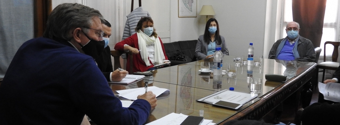 El gobierno provincial asiste a instituciones privadas de salud afectadas por la pandemia