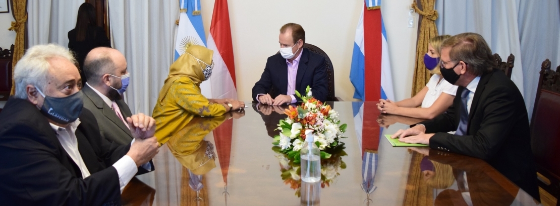 Bordet acordó con la embajadora de Indonesia incrementar el intercambio comercial y cultural con ese país
