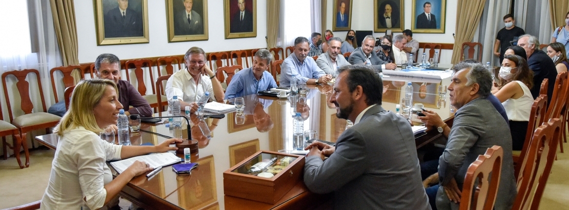Entre Ríos participará en la elaboración de los pliegos de licitación de la hidrovía
