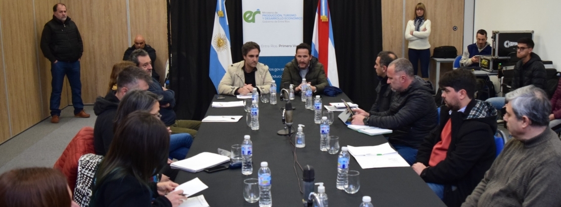 Imagen de Nación aprobó un proyecto entrerriano por 19 millones de pesos para fortalecer y fomentar el desarrollo acuícola