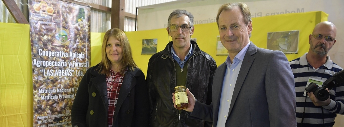 Bordet encabezará una misión con productores apícolas a Turquía