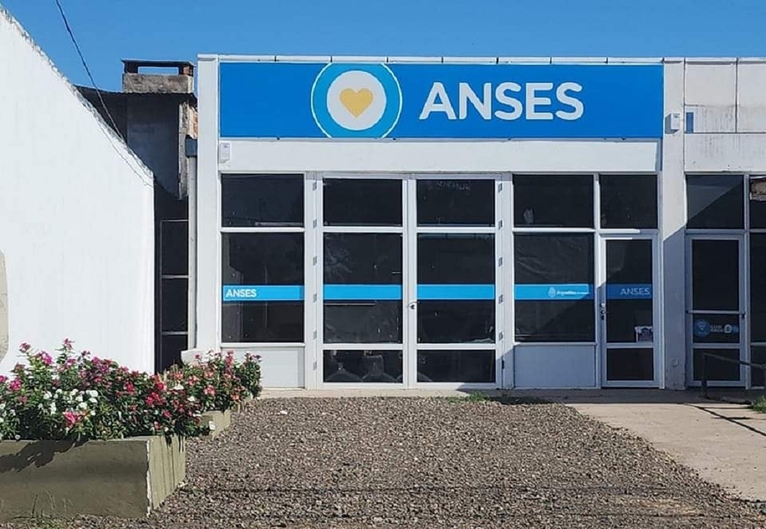 En el mes de Abril: apertura de las oficinas de ANSES.
