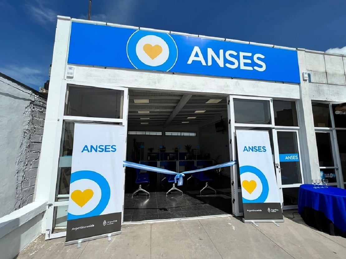Inauguración de la oficina de Anses en Feliciano.