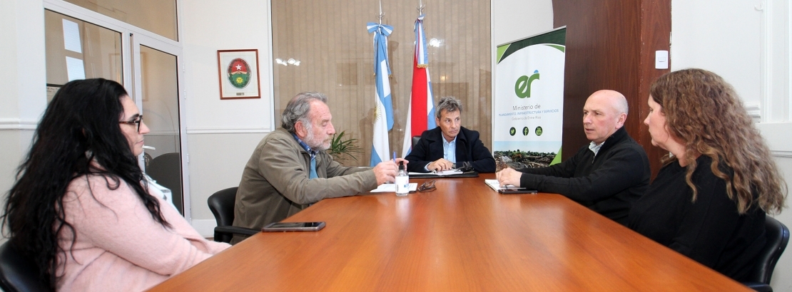 Imagen de Se trabaja en la agenda del Programa de Saneamiento del río Uruguay